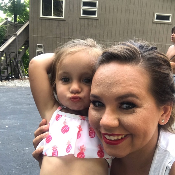 Meet your Posher, Donna - Picture 8 of 8